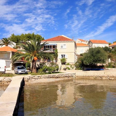 Apartments By The Sea Lumbarda, Korcula - 9330 Eksteriør billede