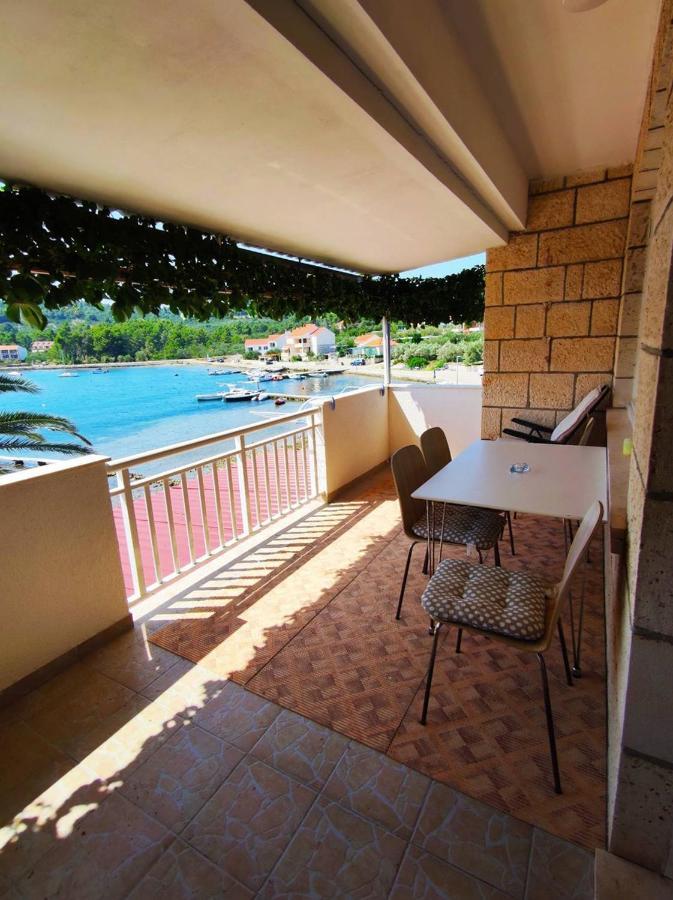 Apartments By The Sea Lumbarda, Korcula - 9330 Eksteriør billede