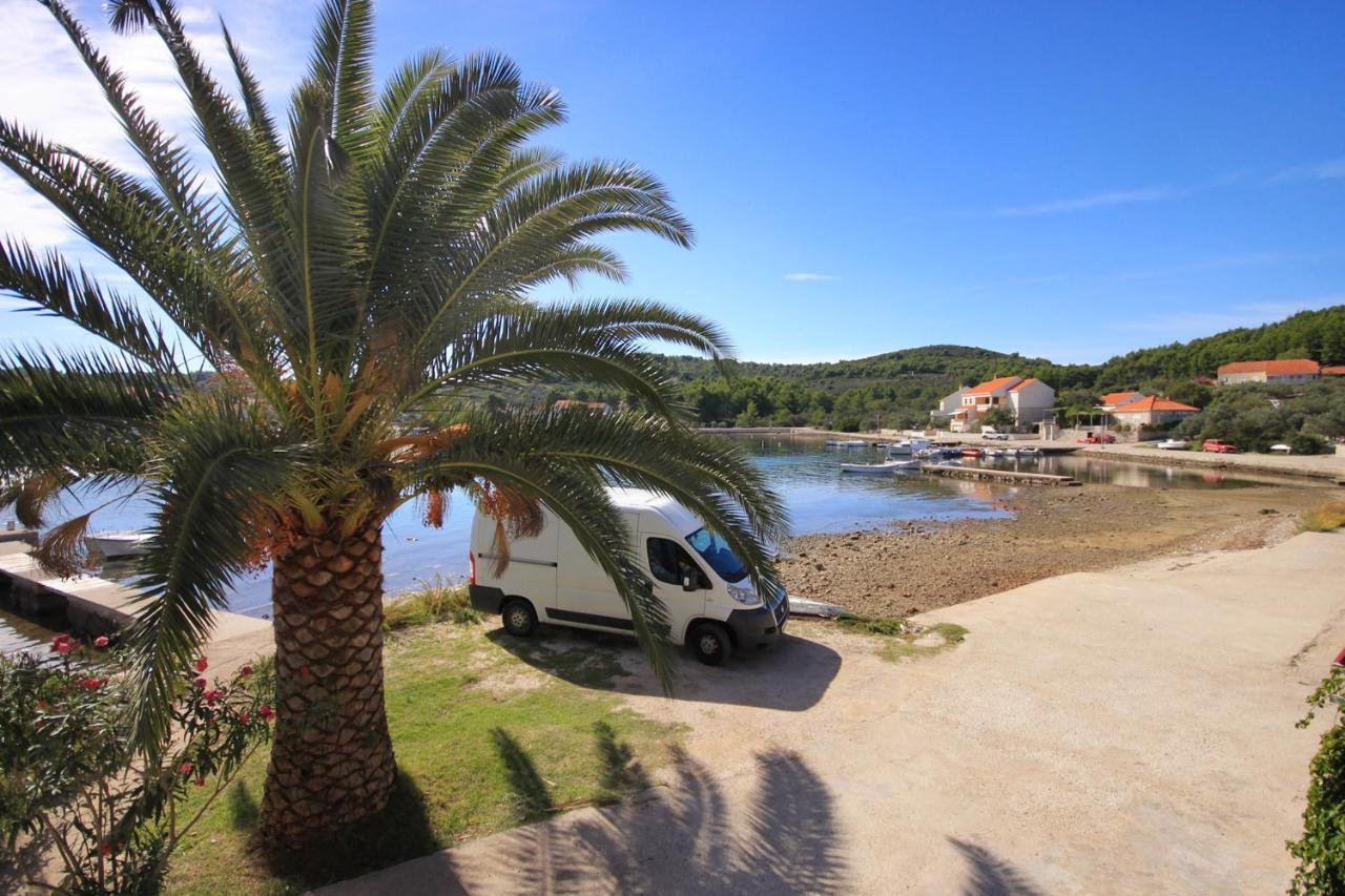 Apartments By The Sea Lumbarda, Korcula - 9330 Eksteriør billede