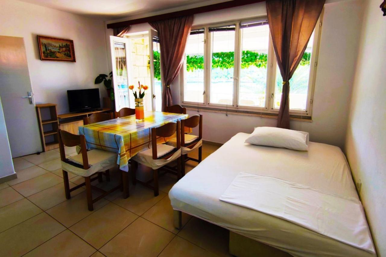 Apartments By The Sea Lumbarda, Korcula - 9330 Eksteriør billede